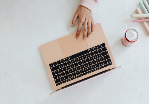 Refurbished laptop kopen: let op accu en toetsenbordslijtage